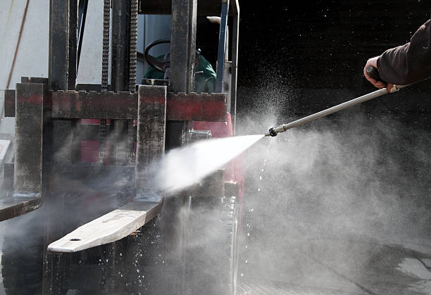 Best Machinery and Equipment Cleaning  in Mahomet, IL